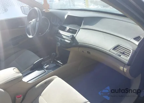 2010 Honda Accord 2.4 Lx-P from USA, damaged, VIN 1HGCP2F40AA163310